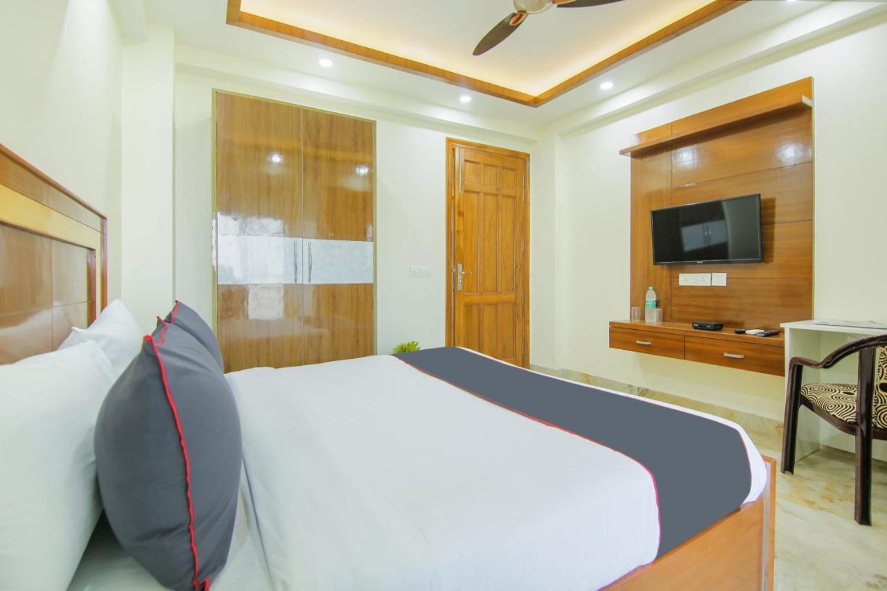 Super Collection O Corporate Suite Near Omaxe Celebration Mall غورغاون المظهر الخارجي الصورة