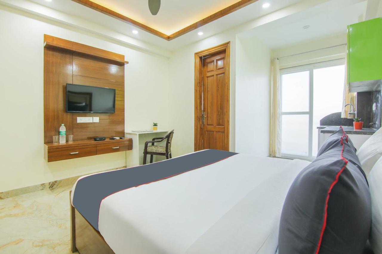 Super Collection O Corporate Suite Near Omaxe Celebration Mall غورغاون المظهر الخارجي الصورة