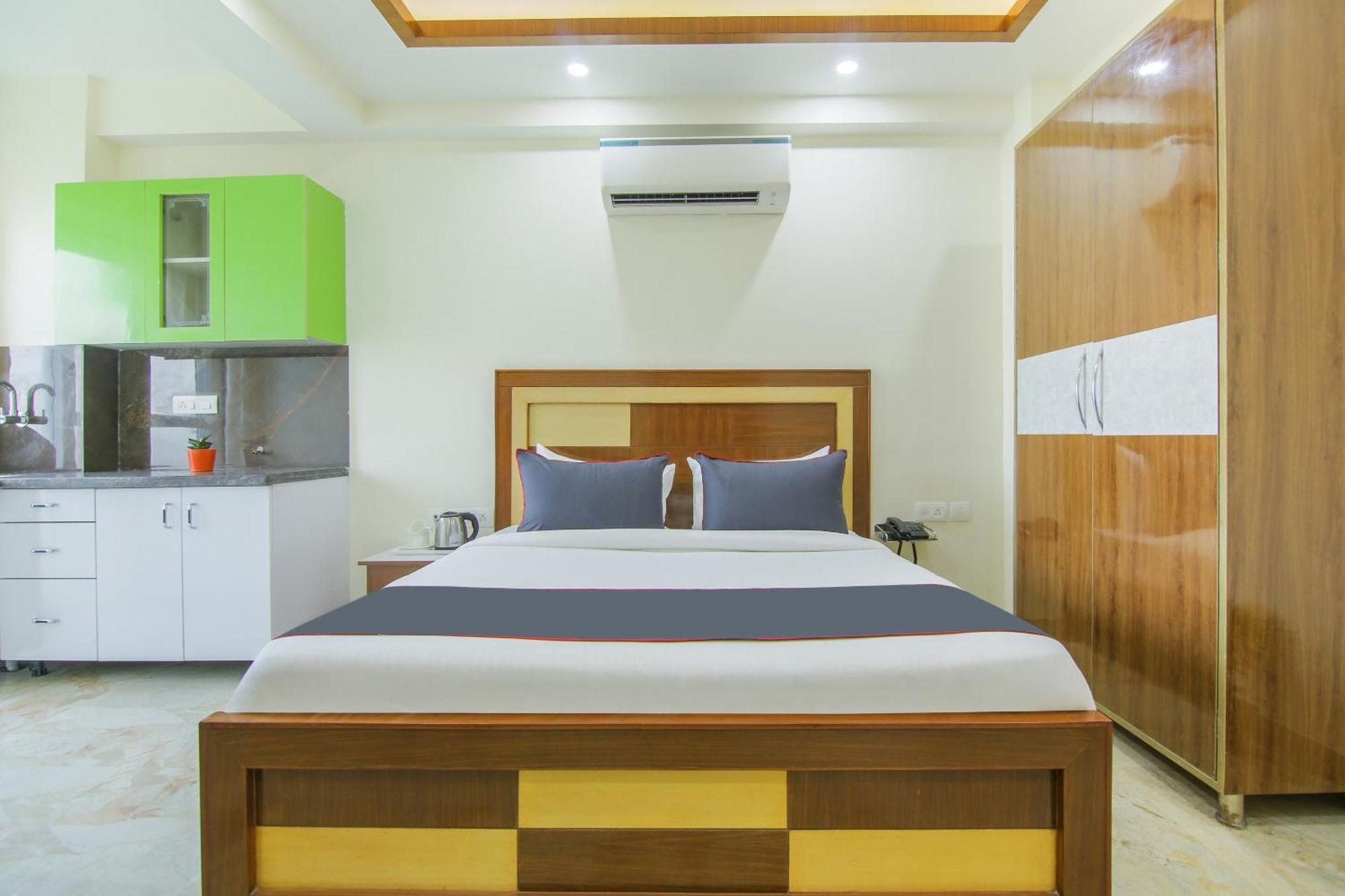 Super Collection O Corporate Suite Near Omaxe Celebration Mall غورغاون المظهر الخارجي الصورة