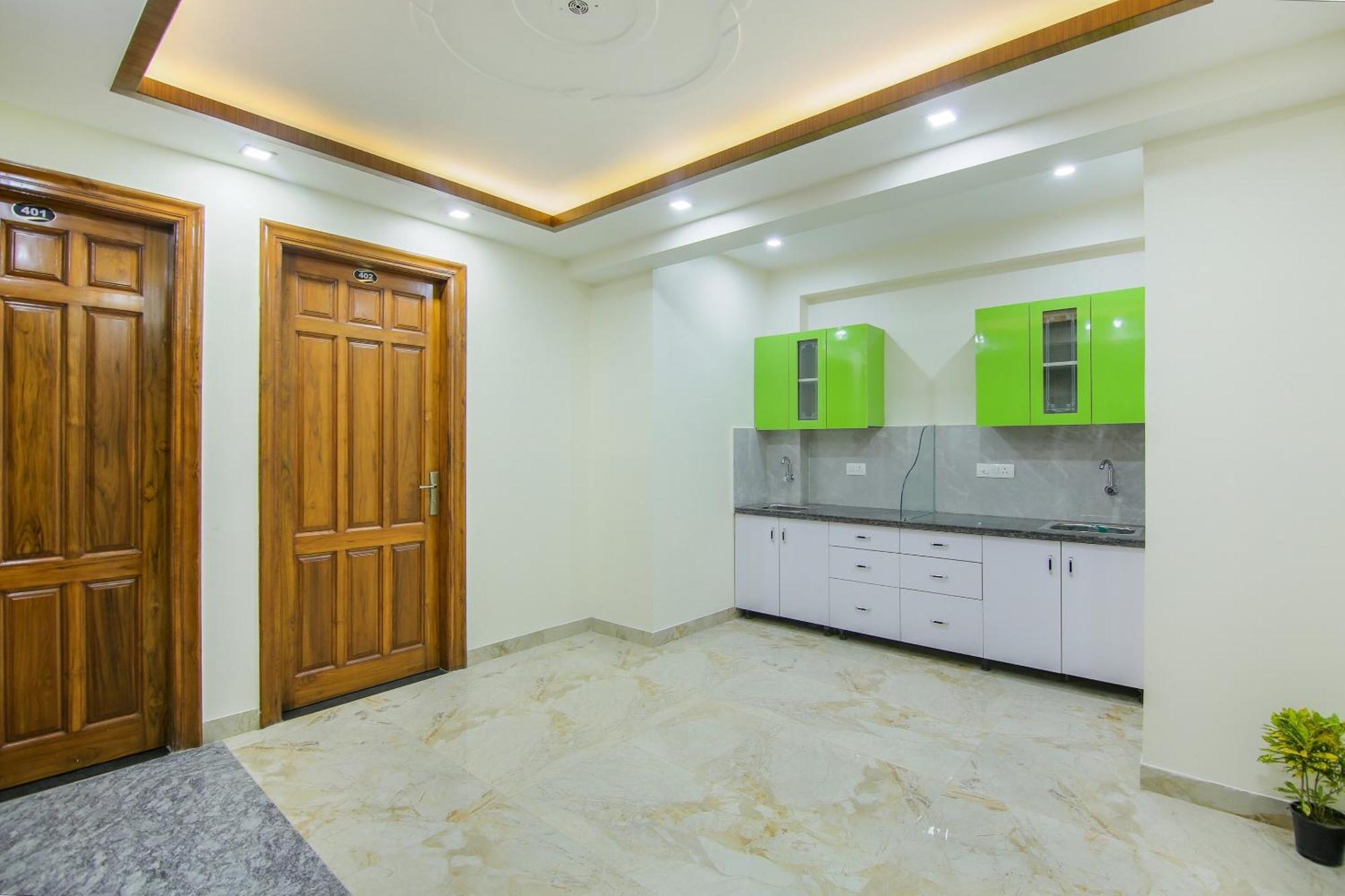 Super Collection O Corporate Suite Near Omaxe Celebration Mall غورغاون المظهر الخارجي الصورة